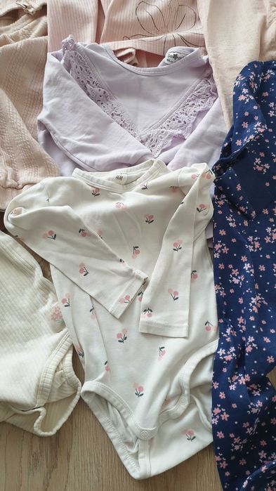 Paka ubranek dla dziewczynki