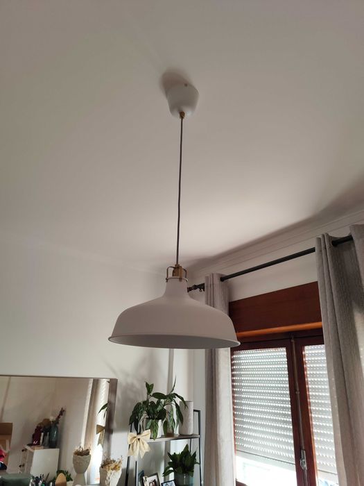Candeeiro branco 28 cm