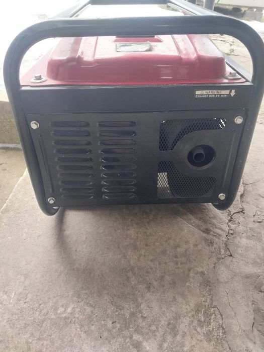 Генератор бензиновий