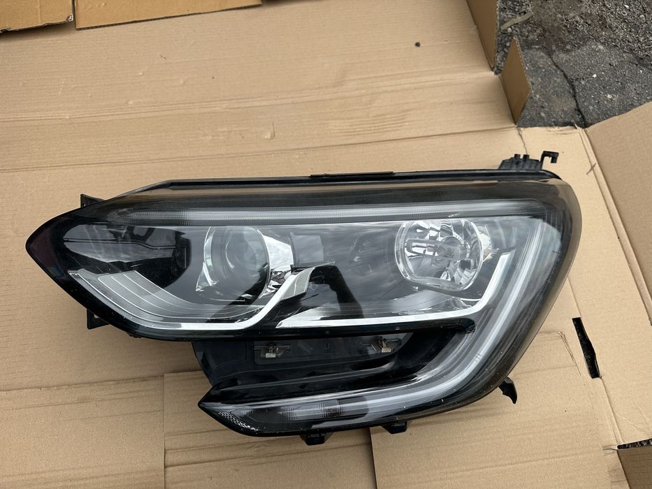 Фара ліва Renault Megane