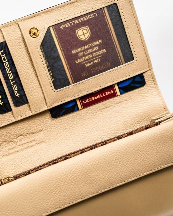 praktyczny portfel damski w kolorze beżowym z systemem rfid - peterson