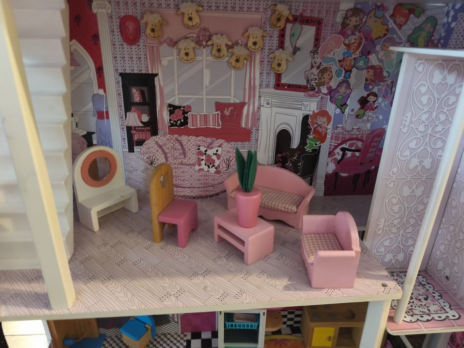 Domek dla lalek barbie wysoki | odbiór osobisty