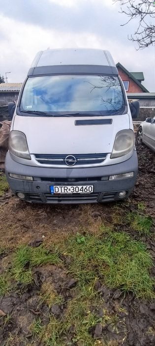Opel VivaroL2H2  2.5 dci