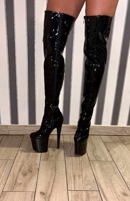 76/ ODRĘKI 40 Kozaki kozaczki lakier pole dance gogo Trans Cross 36-46