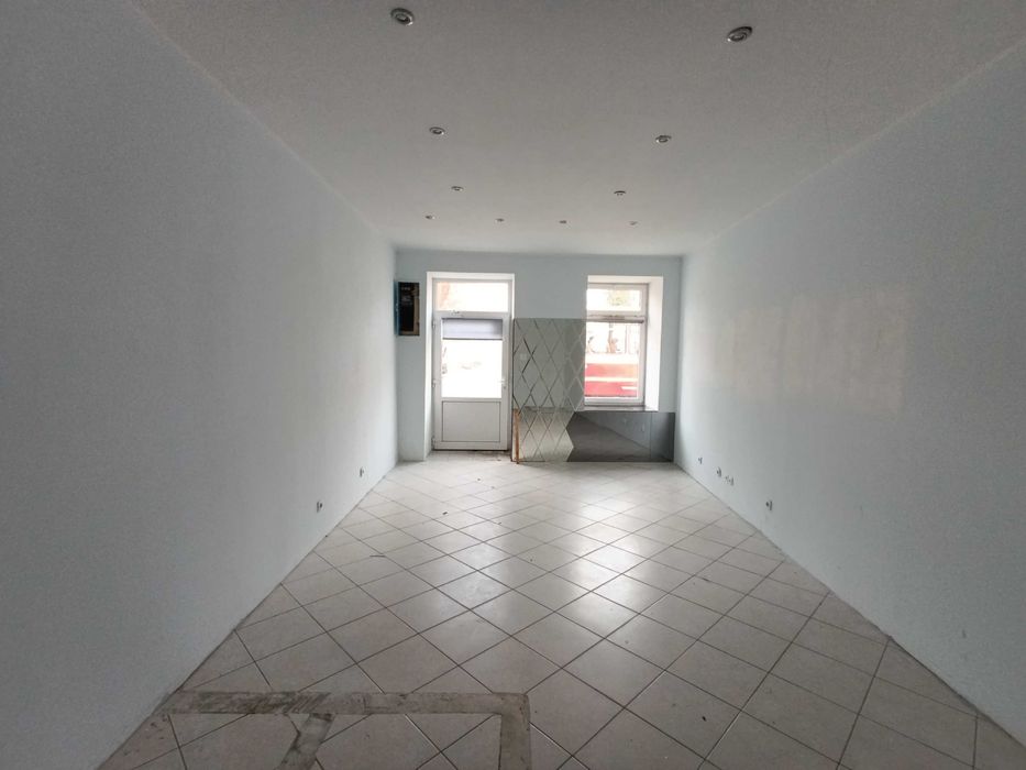 Lokal użytkowy Zgierska Rynek Bałucki parter witryna bezpośrednio