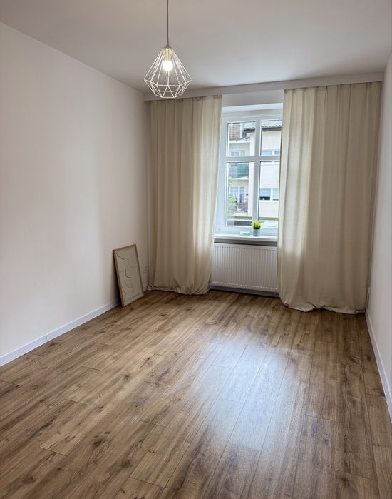 Na sprzedaż 4 -pokojowe  duże przestronne mieszkanie 86 m² w centrum miasta – po generalnym remoncie! - Widok 6
