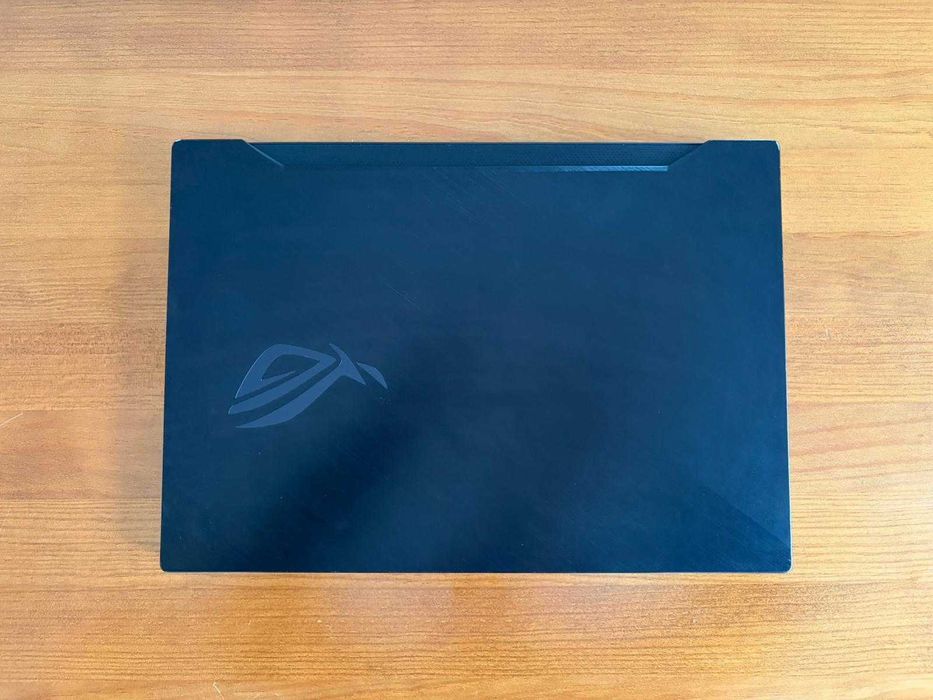 Asus Portátil Gaming - Rog Zephyrus M