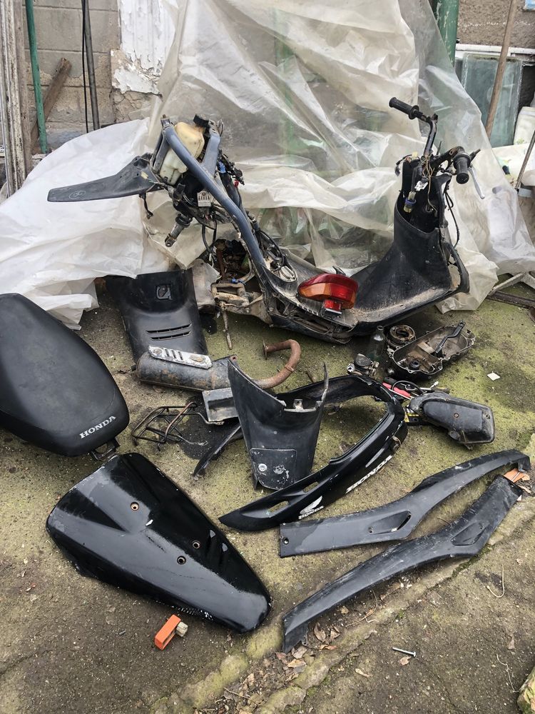 Пластик на скутера Honda Dio 18 27 34: 100 грн. - Інші мотозапчастини ...