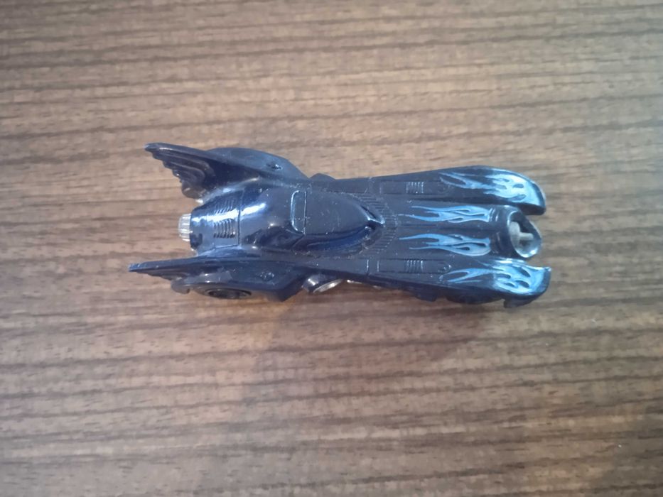 Hot Wheels DC Batmobile