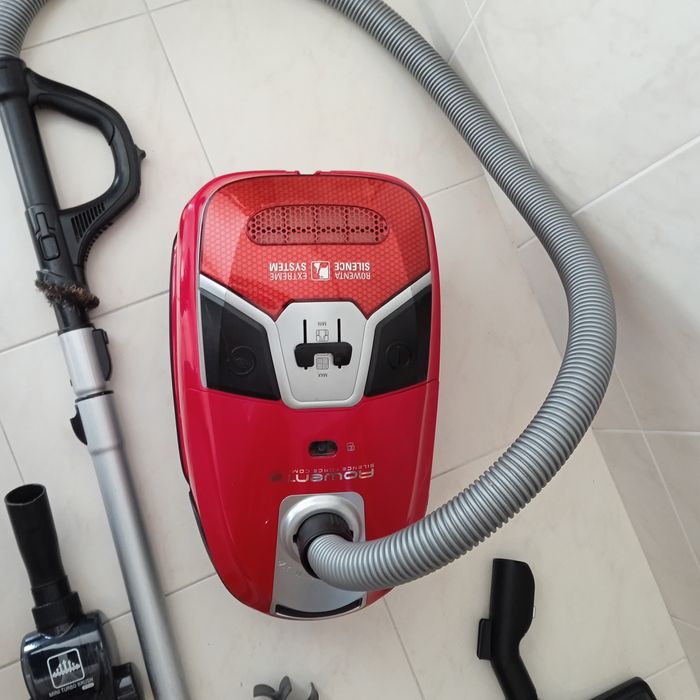 Aspirador silence force