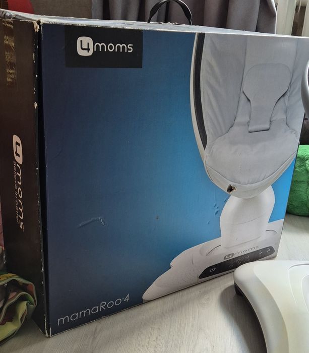 Заколисуючий центр 4mom