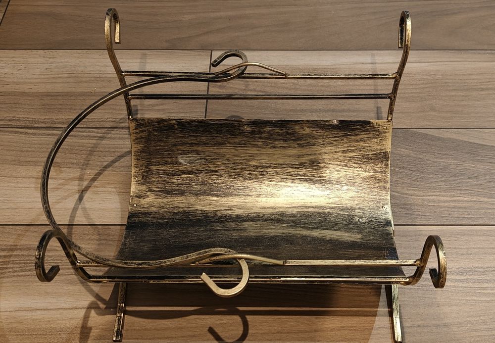 Stojak na drewno kominkowe