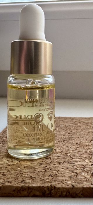 Сьогодні купуй дешевше! L’Occitane Immortelle Divine 4мл