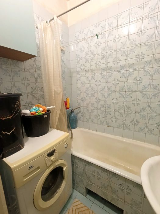 Продаж 2-кім, Повітрофлотський, сталінка, 53квм, документи готові,Без %