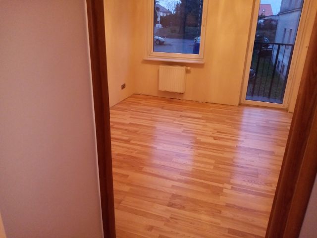 Cyklinowanie, układanie podłóg