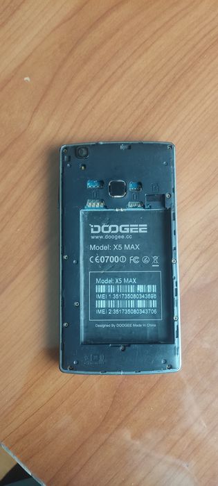 Телефон Doogee X5 MAX