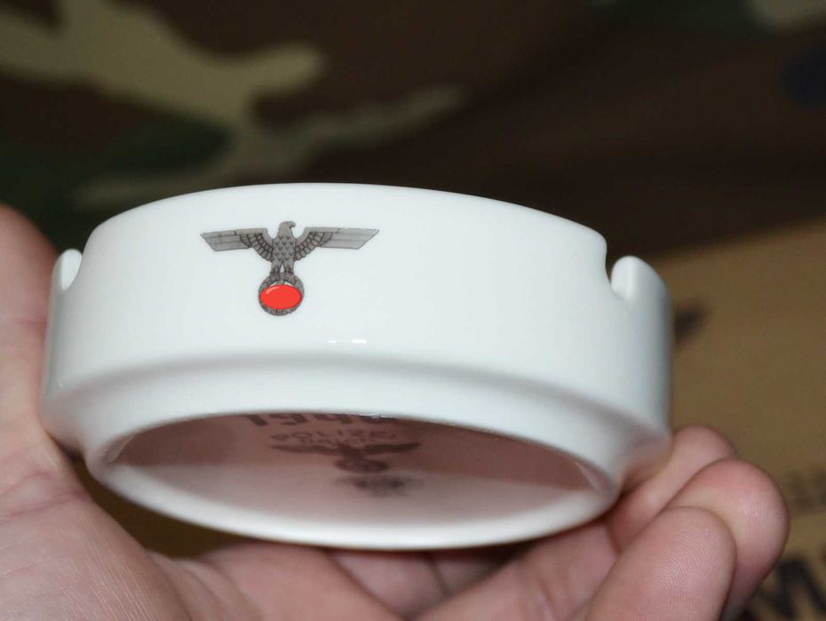 Пепельница Вермахт попільничка Рейх символ Поліція порядку Краков 1940