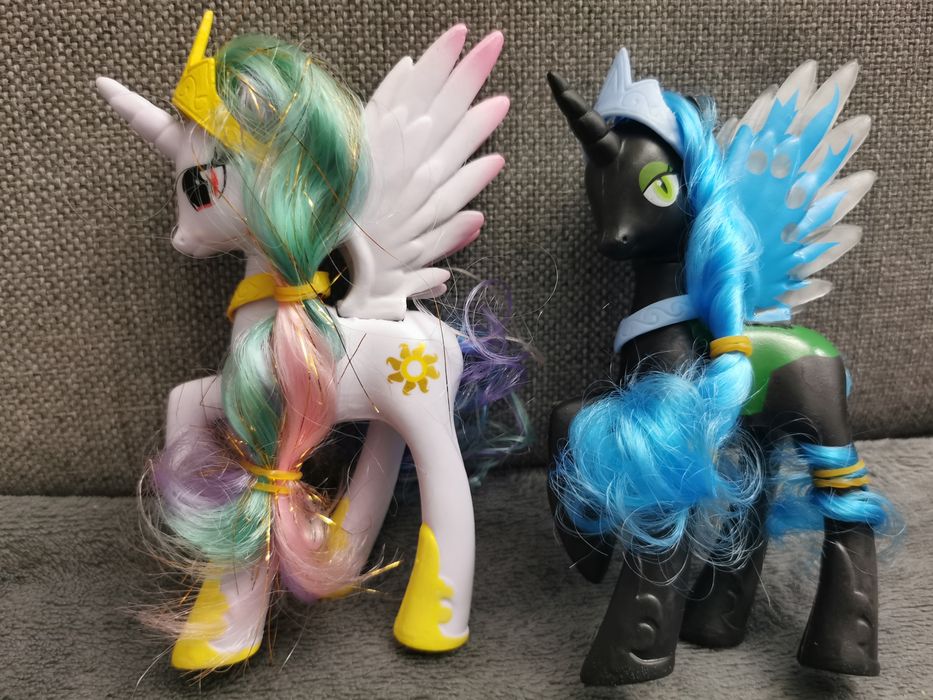 Księżniczka Celestia i Królowa Podmieńców Nightmare Moon, nowe, 24h