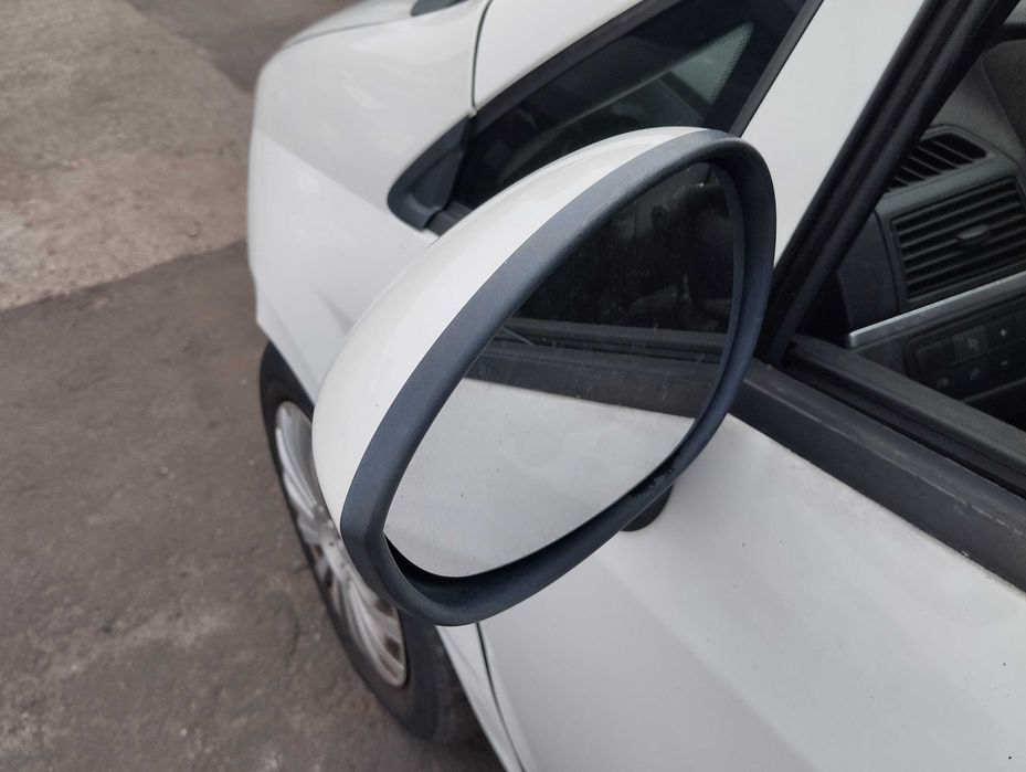Fiat Grande-Punto 1.4i 3D 2007r.Lusterko zewnętrzne lewe.