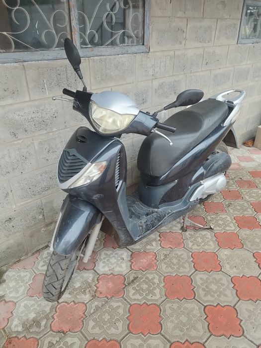 Продам скутер Honda SH-150