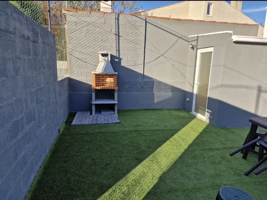 Quarto ESTUDANTE s. Mamede infesta