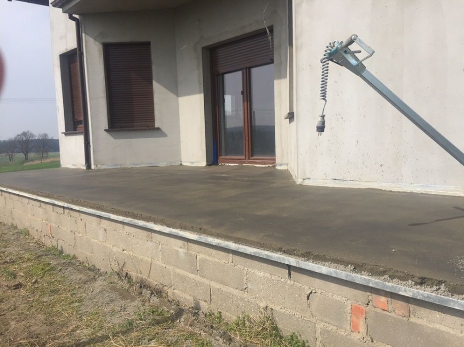 Posadzki maszynowe , zacierane mechanicznie