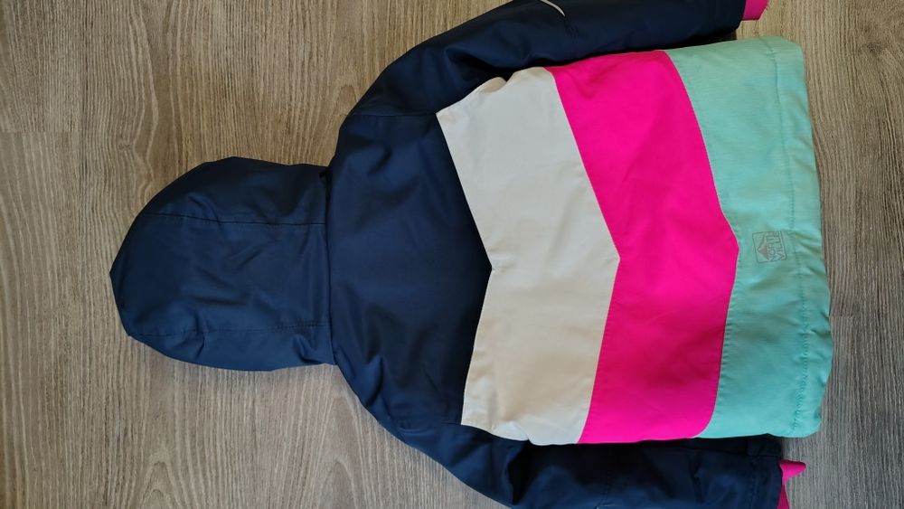 Куртка дитяча для дівчинки р.104