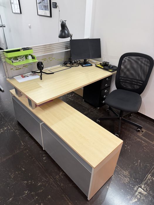 Secretaria com apoio