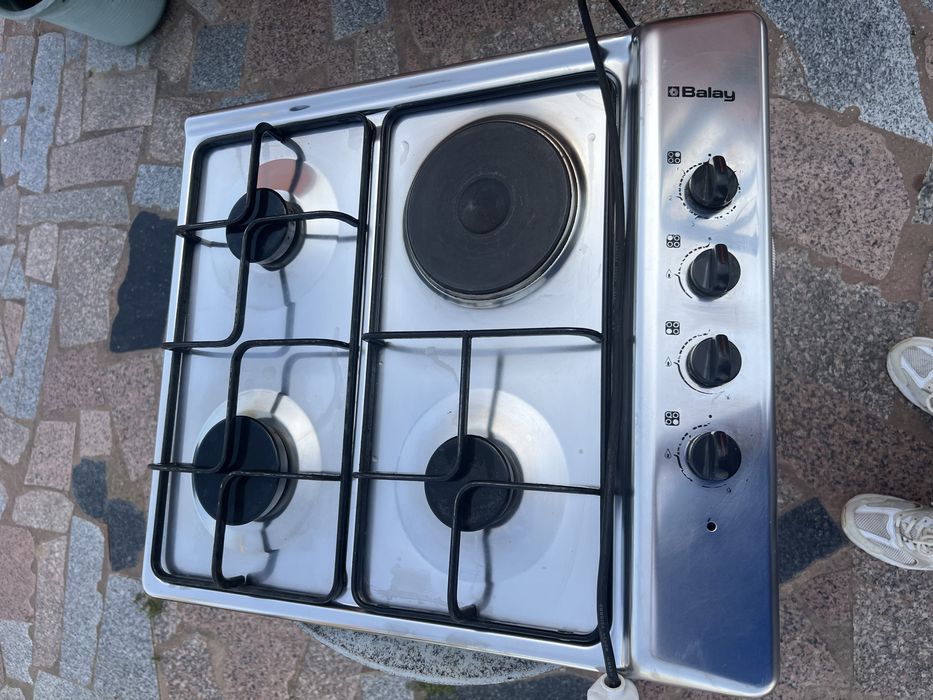 Placa a gás e eletricidade excelente estado