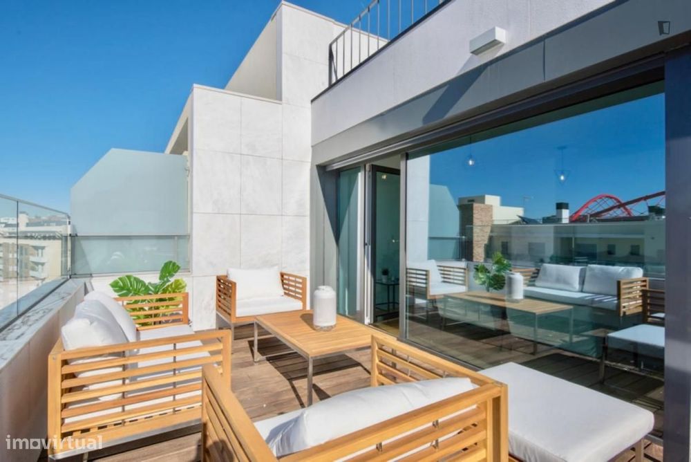 Apartamento com 2 quartos - localizado em Benfica Lisbon
