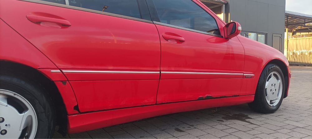 Mercedes c180 w203 мерседес на повному ходу бензин механіка