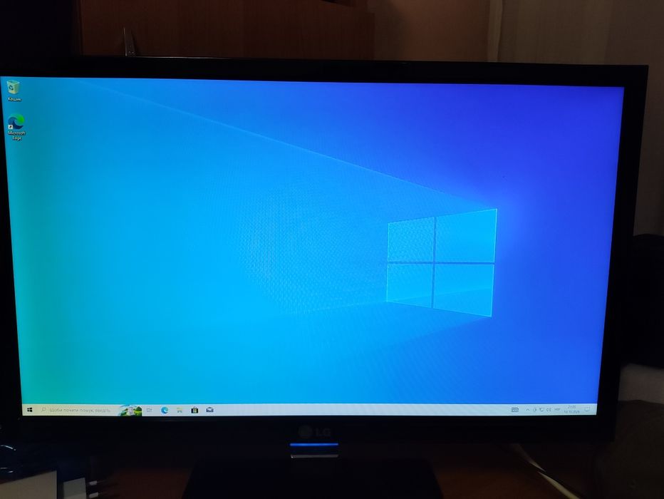 Монітор Lg Flatron E2260T - PNW