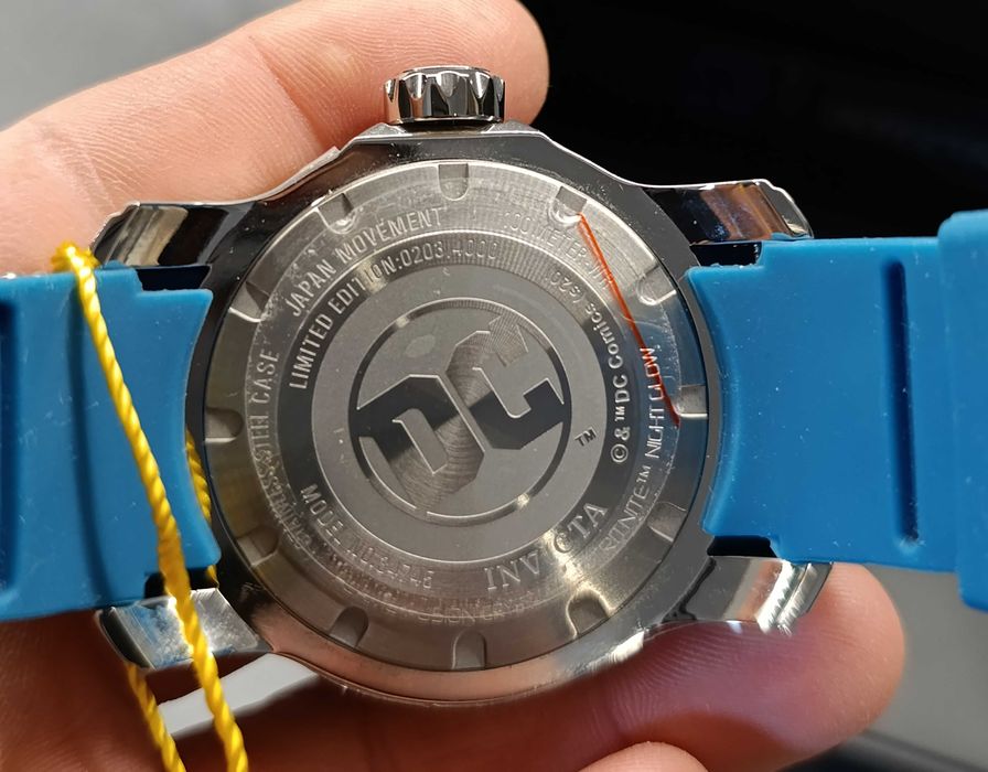 Duży męski zegarek Invicta DC Superman limited edition dla fanów!
