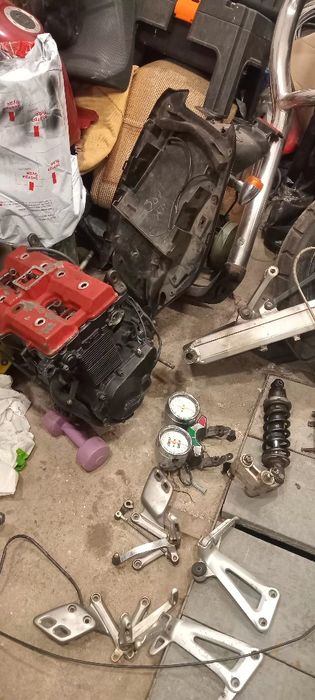 Suzuki Bandit 400 (97 год) разборка (апгрейд на 250-ку)