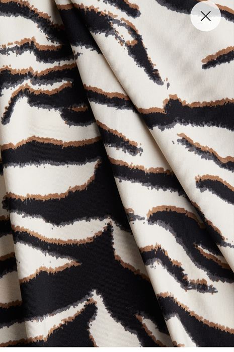 Топ-боді H&M. Трендовий принт