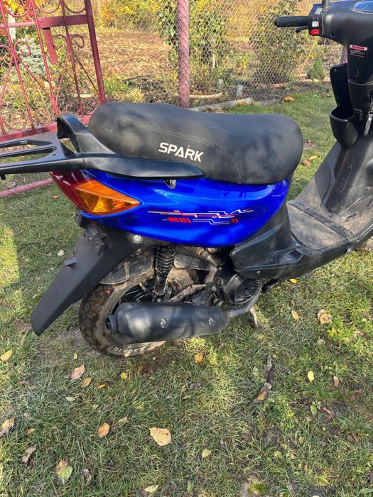 Продаю скутер Spark SP125 S15.