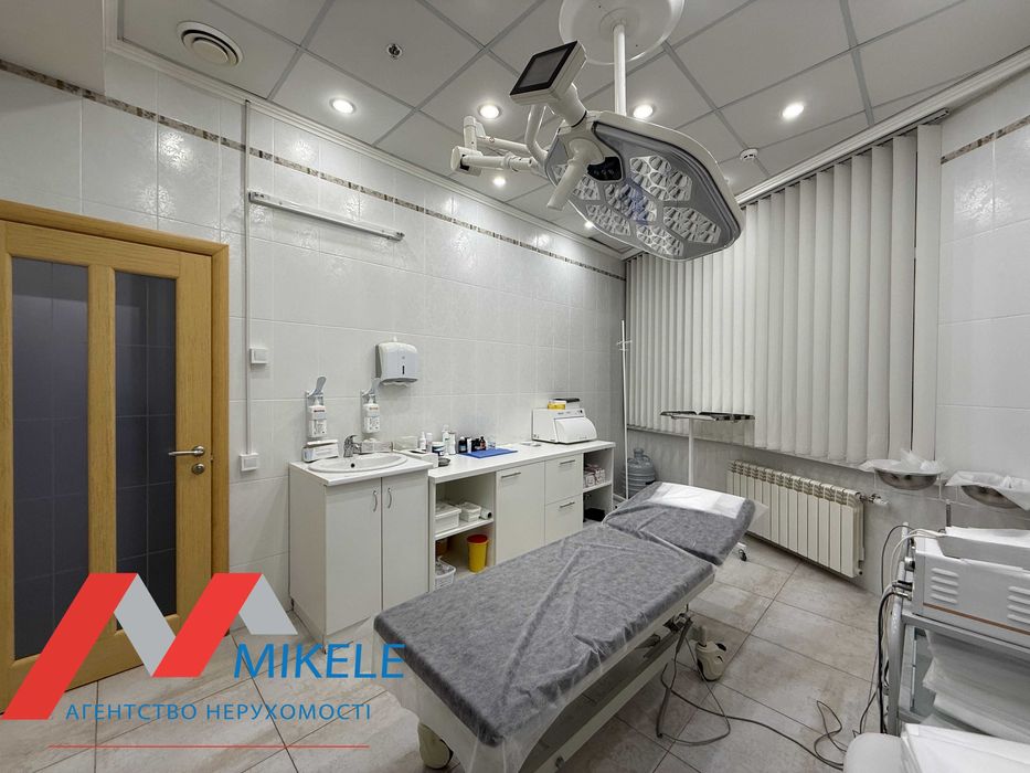 Приміщення 190м2 Дніпровська набережна 25-Б м. Осокорки ТЦ River Mall