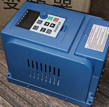 4 кВт 380/380В XSY-AT3,4000х, 12А Inverter Частотник, перетворювач