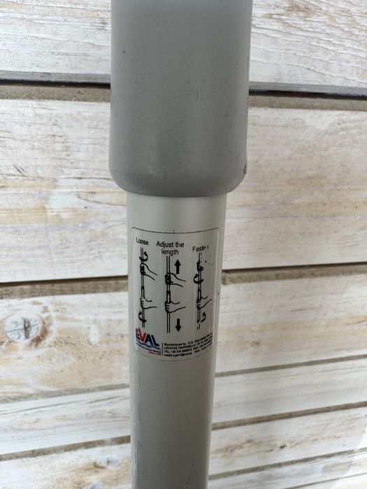Bosak teleskopowy aluminiowy EVAL (120-210 cm)