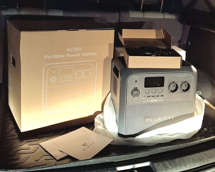 В наявності  Bluetti Ac70 EU - зарядна станція