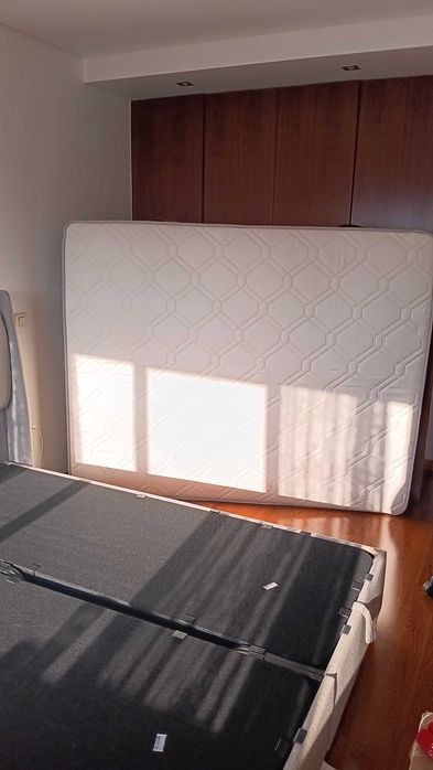 Cama com maleiro 1,60x2,00m