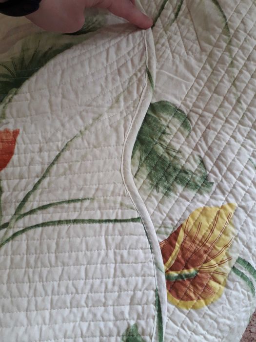 хлопковое стеганое покрывало на кровать