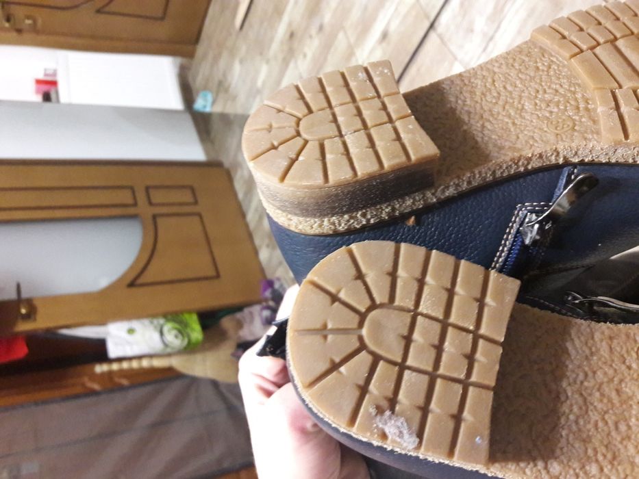 Чоботи, ботинки, сапоги, шкіряні, кожаные.