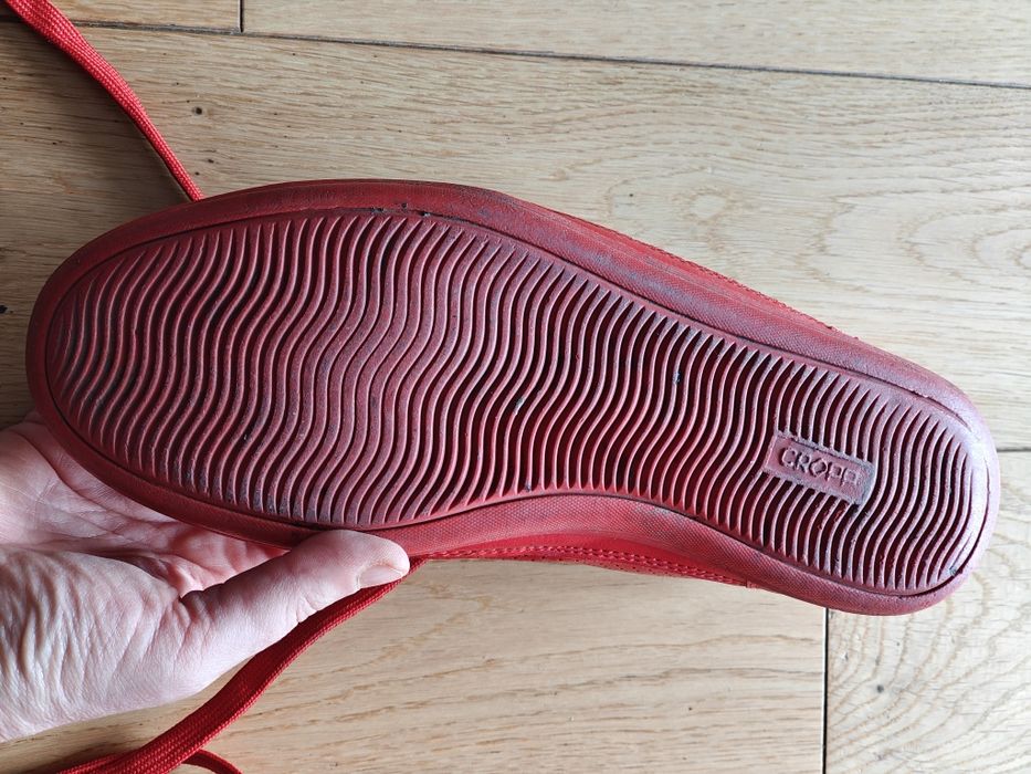 Czerwone sneakersy Cropp 42