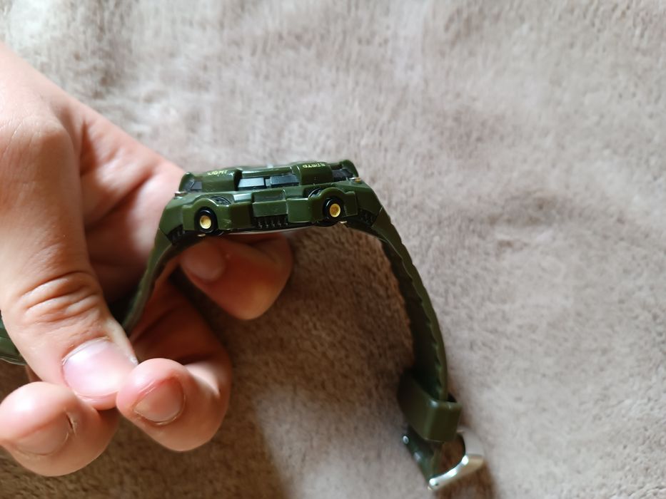 Zegarek zielony apart