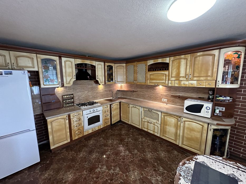 Продаж будинку в нагірній частині (район вул.Хорольська/Європейська)