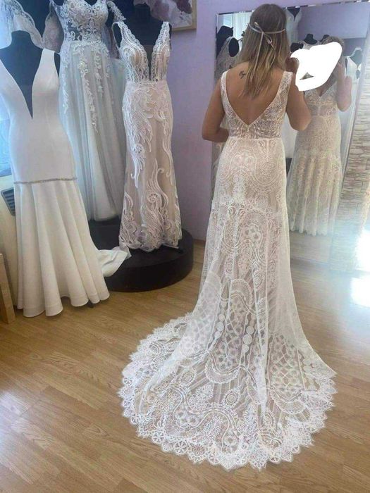 Suknia ślubna boho plus welon