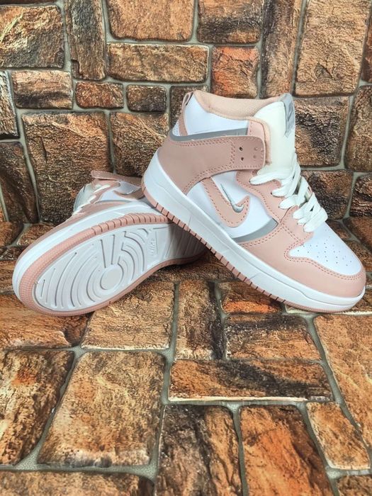 Распродажа  Кросівки NIKE дитячі , підліткові на на дівчинку