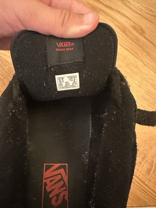 Кеди низькі Vans Knu Skool Black White