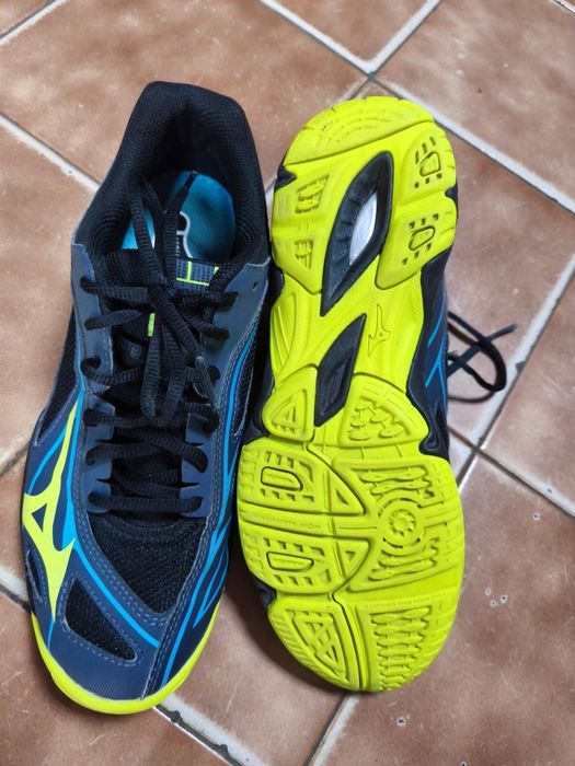 Кроссовки Mizuno Wave Ghost,теннис, гандбол,спортзал,39р,25.5см.